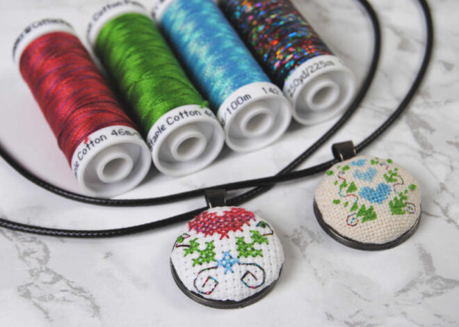 Sulky Petites, Metallics, and Holoshimmer : Cross Stitch Thread Review