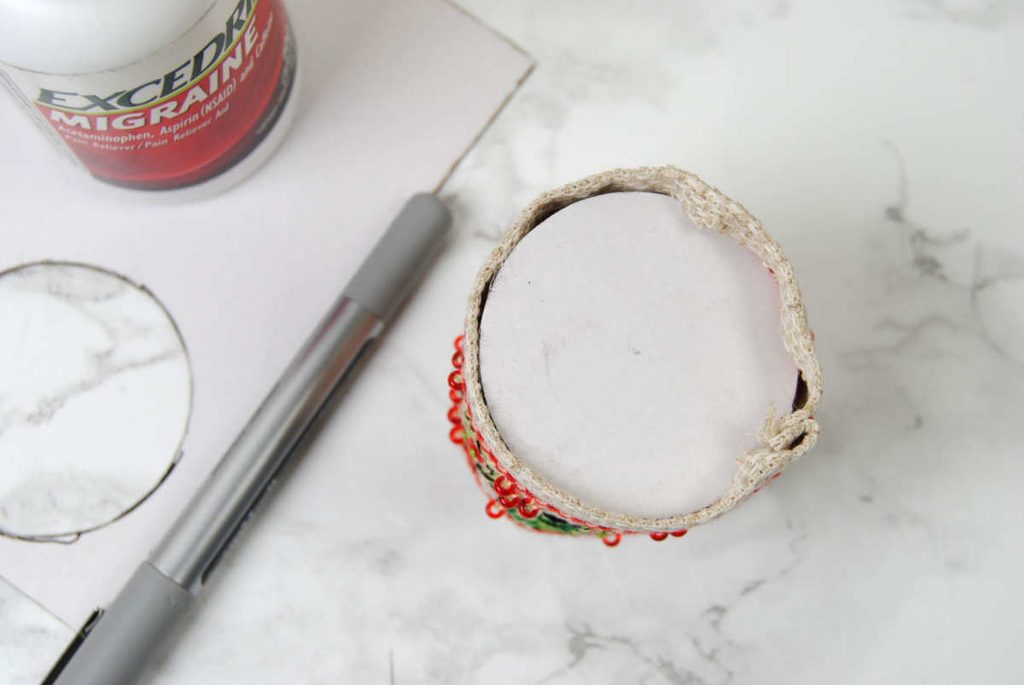 Cutting cardstock circles to size based on your pin drum dimensions