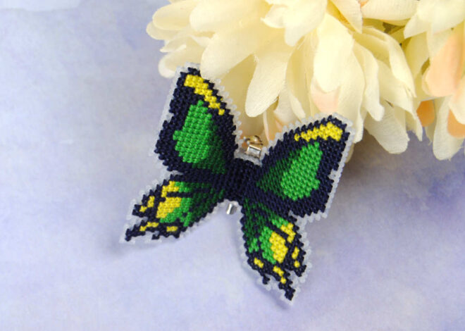 3D Plastic Canvas Poseable Cross Stitch Butterfly Tutorial