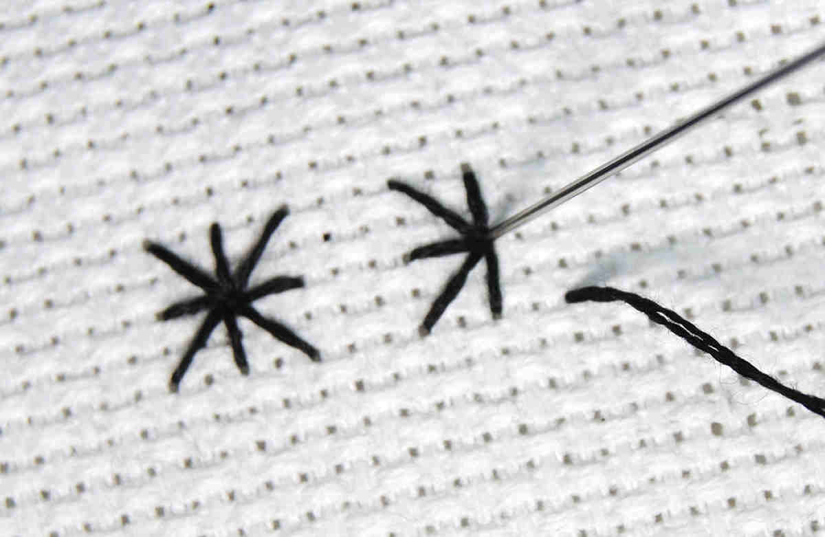 Algerian Eyelet: Cross Stitch Starburst
