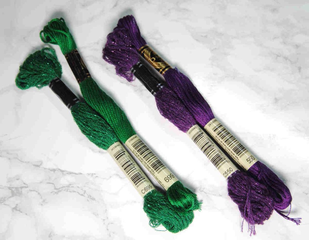 Comparing skeins of DMC Mouliné Étoile to DMC Stranded Cotton of the same color