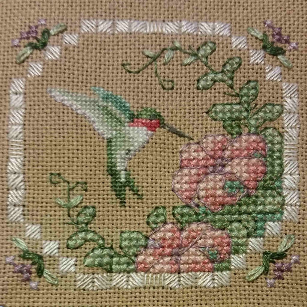 Close up of a completed Teresa Wentzler hummigbird freebie pattern.
