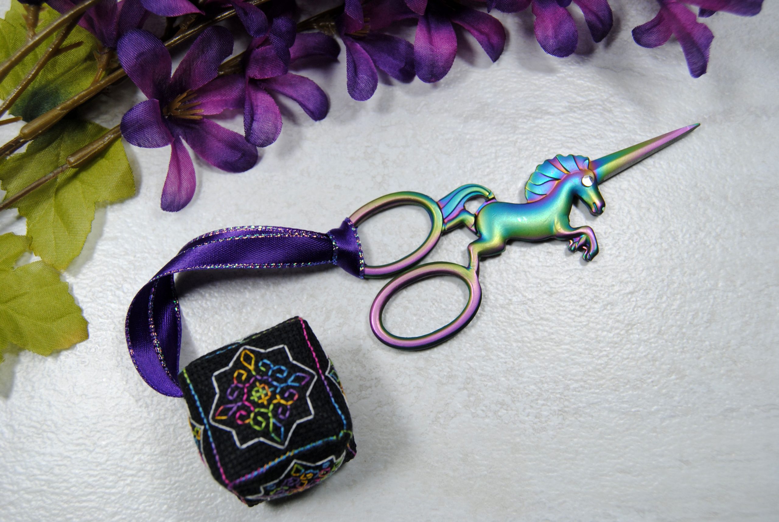Unicorn Embroidery Scissors Bulk - Sullivans USA