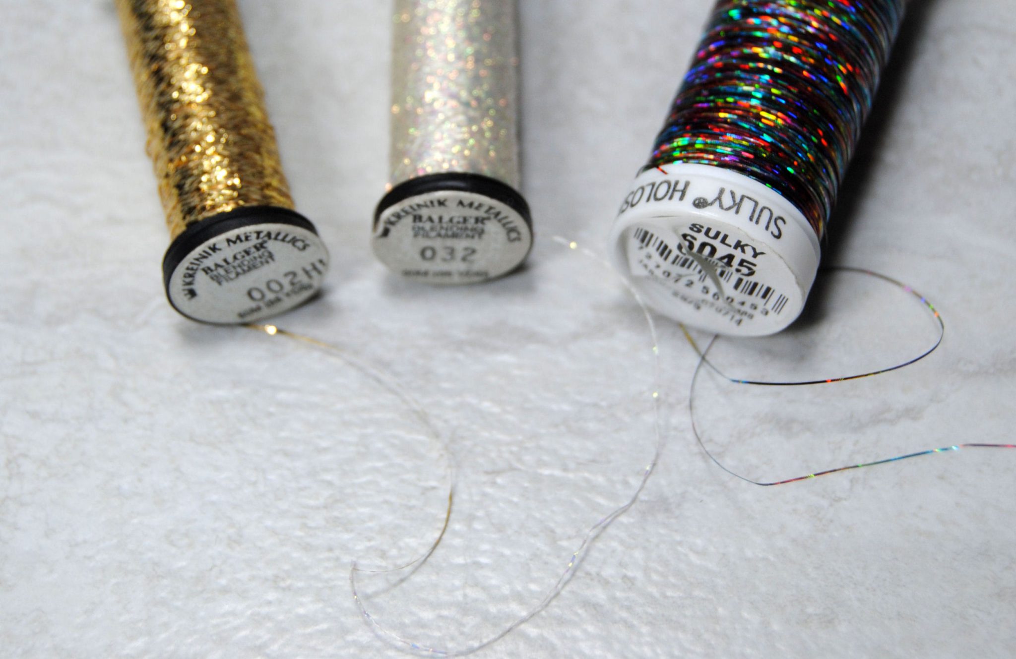 Blended Threads: Creating New Floss Colors With Tweeding ⋆